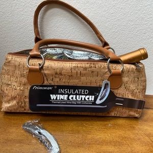 Cork insulated wine clutch